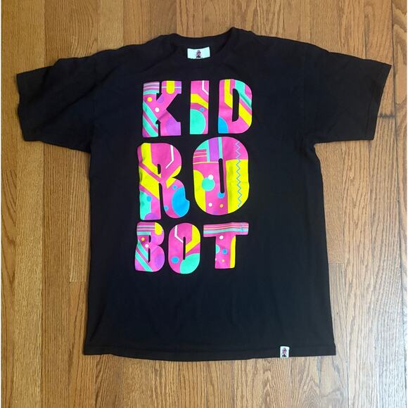 Kidrobot Black Neon Color Logo Unisex Medium T-Shirt- EUC - Picture 1 of 7